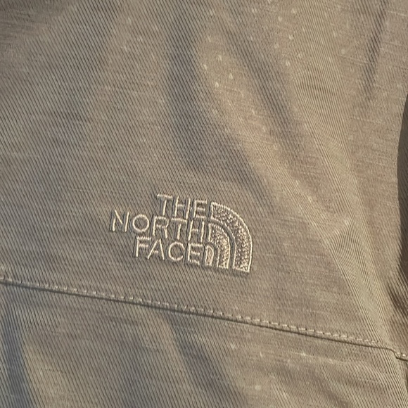 NWOT The North Face TeraLinda Belted Trench Coat, Rain Jacket. Grey Size L - Picture 3 of 12